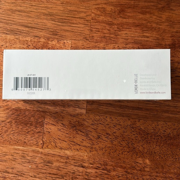 NIB Lorde + Belle Complete Kit Regen Pen with 30 daily cartridges & serum - Picture 13 of 15